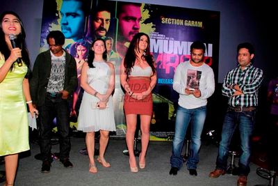 Sachiin Joshi, Urvashi Sharma, Vimala Raman, Zara at film MUMBAI MIRROR promo launch