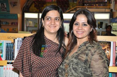 Vivek Oberoi and Tulip Joshi at launch of book PRIDE OF LIONS by Captain Vinod Shankar Nair