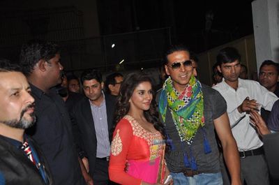 KHILADI 786 promotions at Mithibai College