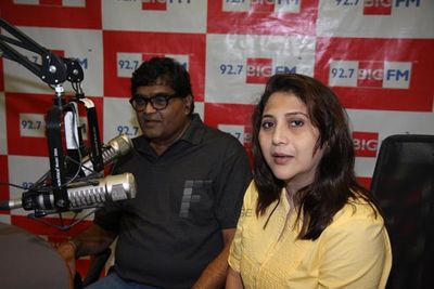 Acting maestros Amol Palekar, Ashok Saraf and  Nivedita Saraf promote Marathi film 'We Are On..Houn Jaoo Dya' at BIG FM Studios