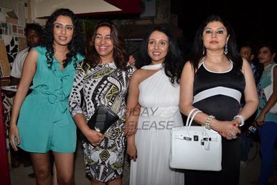 Actress Suchitra Krishnamoorthi opens the Candlelight Company Store