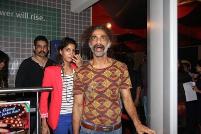 Bolly celebs attend the premiere of the digitally restored 'Chashme Buddoor'