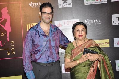 Bolly female celebs were honoured at the Women Prerna Awards
