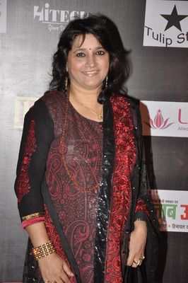 Bolly female celebs were honoured at the Women Prerna Awards