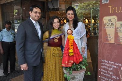 Bollywood actress Sayali Bhagat at the launch of Temple Jewellery Gudi Padwa special collection
