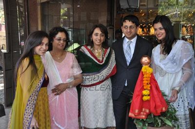 Bollywood actress Sayali Bhagat at the launch of Temple Jewellery Gudi Padwa special collection