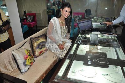 Bollywood actress Sayali Bhagat at the launch of Temple Jewellery Gudi Padwa special collection