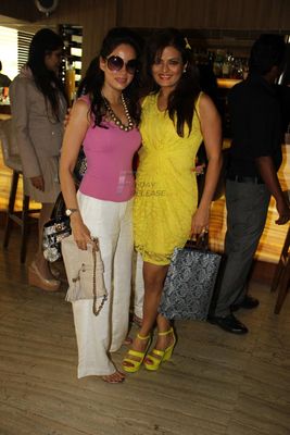 Bollywood beauties Vidya Malvade, Yukta Mookhey, Tulip Joshi at birthday party of Sheeba
