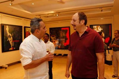 Bollywood celebrities at Jaya Lamba's art show Art and Soul in Mumbai