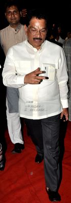 Bollywood Celebs at the 2nd Medscape India International Awards 2013