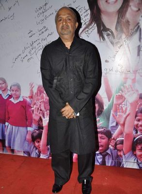 Bollywood Celebs at the 2nd Medscape India International Awards 2013