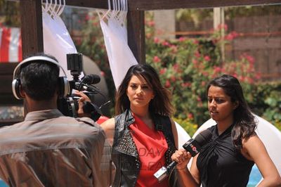 Glam dolls Sunny Leone, Archana Vijaya and Sonalli Sehgall on location of ad shoot for XXX Energy Drink