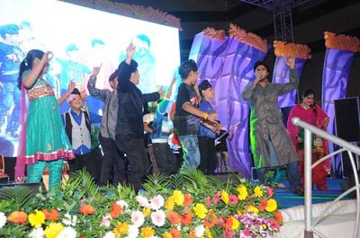 Legendary actor Manoj Kumar was honoured by BJP Leader Shri Lal Krishna Advani