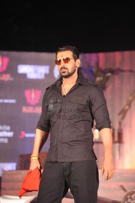 Muscle man John Abraham launches the song Aala Re Aala from 'Shootout At Wadala'