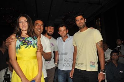 Tinsel town people and international celebs at the launch party of SAMSUNG GALAXY S4 in association with Reliance Digital at Hotel Shangri-La in Mumbai