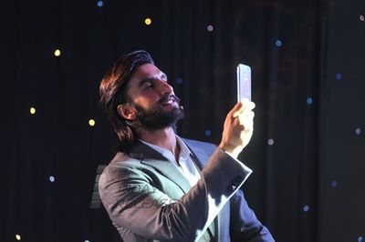 Tinsel town people and international celebs at the launch party of SAMSUNG GALAXY S4 in association with Reliance Digital at Hotel Shangri-La in Mumbai
