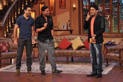 Akshay Kumar,Sonakshi Sinha & Imran Khan on Comedy Nights with Kapil sets