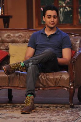 Akshay Kumar,Sonakshi Sinha & Imran Khan on Comedy Nights with Kapil sets