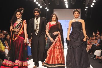 Rana Daggubati, Kajal Aggarwal, Taapsee Pannu walk the ramp displaying Moni Agarwal collection
