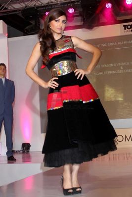 Soha Ali Khan, Malaika Arora Khan, Anusha Dandekar at Tony & Guy Hair Meet Wardrobe launch event
