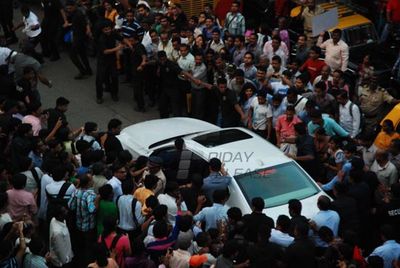 Shah Rukh Khan promotes 'Chennai Express' at K Lounge Store