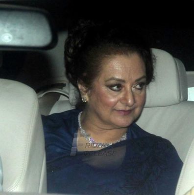 Amitabh Bachchan, Hrithik Roshan, Kangana Ranaut among Bollywood Celebs at Shah Rukh Khan's Eid Party