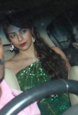 Amitabh Bachchan, Hrithik Roshan, Kangana Ranaut among Bollywood Celebs at Shah Rukh Khan's Eid Party