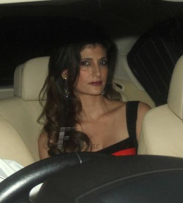 Amitabh Bachchan, Hrithik Roshan, Kangana Ranaut among Bollywood Celebs at Shah Rukh Khan's Eid Party