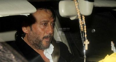 Amitabh Bachchan, Hrithik Roshan, Kangana Ranaut among Bollywood Celebs at Shah Rukh Khan's Eid Party