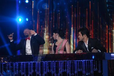 Priyanka Chopra & Ram Charan Teja promote 'ZANJEER' on the sets of JHALAK DIKHHLA JAA Season 6