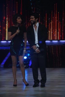 Priyanka Chopra & Ram Charan Teja promote 'ZANJEER' on the sets of JHALAK DIKHHLA JAA Season 6