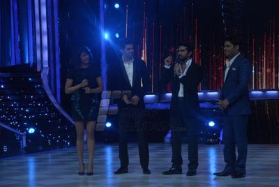 Priyanka Chopra & Ram Charan Teja promote 'ZANJEER' on the sets of JHALAK DIKHHLA JAA Season 6