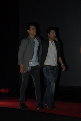 Manjari Phadnis, Madhurima Tuli, Varun Sharma at film 'WARNING' 3D first look launch