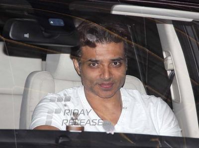 Bolly stars at film 'MADRAS CAFE' special screening