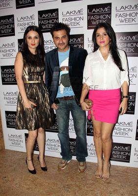 Bollywood Celebrities at Manish Malhotra's Fashion Show at LFW 2013