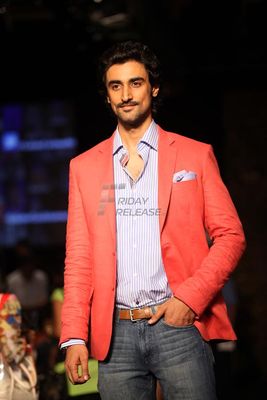 Bollywood Celebs on Day 3 of LFW Winter Festive 2013