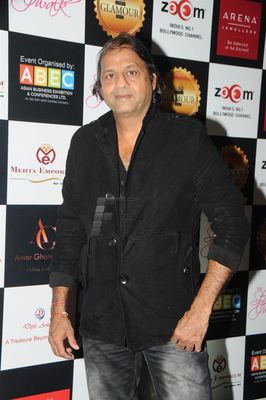 Bolly Celebs walk the ramp at The Glamour Style Walk Fashion Show
