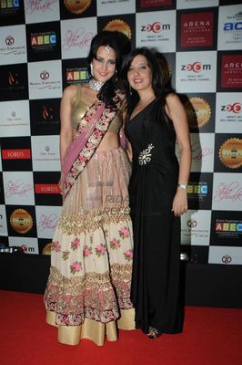Bolly Celebs walk the ramp at The Glamour Style Walk Fashion Show