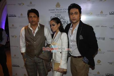 Bolly Celebs at AAMBY VALLEY INDIA BRIDAL WEEK 2013 Day 4
