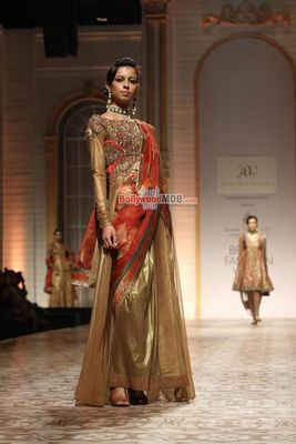 Bolly Celebs at AAMBY VALLEY INDIA BRIDAL WEEK 2013 Day 4