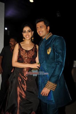 Bolly Celebs at Finale of AAMBY VALLEY INDIA BRIDAL WEEK 2013