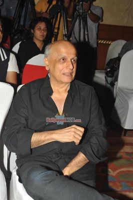 Mahesh Bhatt launches Rajiv Soni's boom 'AALIYA'