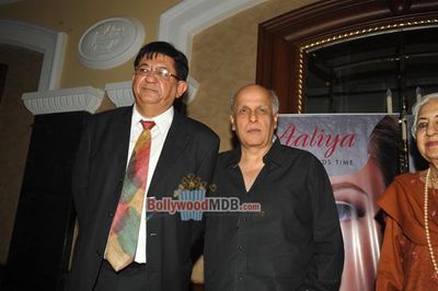 Mahesh Bhatt launches Rajiv Soni's boom 'AALIYA'