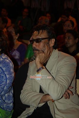 Bolly Celebs at unveiling of Asha Parekh's hand imprint launch