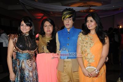 Vivek Oberoi among Bolly & TV Celebs at Rohit Verma's Fashion Show