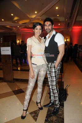 Vivek Oberoi among Bolly & TV Celebs at Rohit Verma's Fashion Show