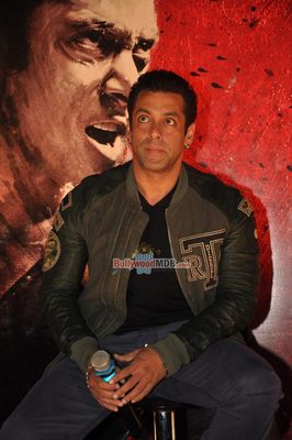 Salman Khan launches film 'JAI HO' trailer