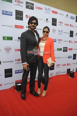 Bollywood Celebs at India Resortwear Fashion Week 2013