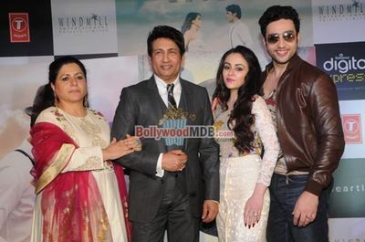 Sachin Tendulkar launches film 'HEARTLESS' music