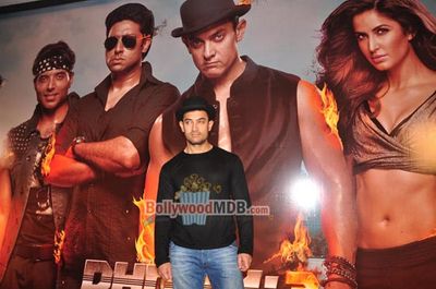 Aamir Khan holds press meet clarifying 'DHOOM 3' ticket prices hike at YRF Studios
